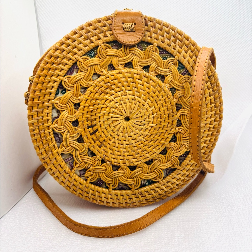 Amerii Rattan Round Crossbody Bag Retro 70s Style Circle Bag - Picture 2 of 8